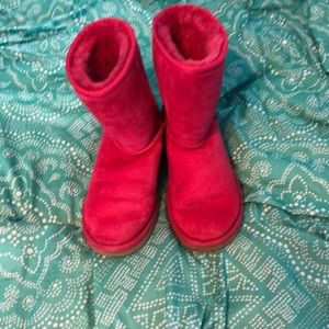 Ugg mid calf size girls size 5 pink boots